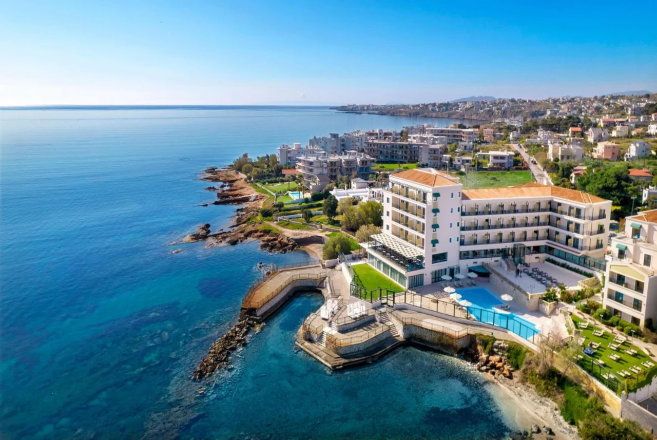 Zeus Essence Ramada by Wyndham Athens Hotel – all-inclusive · Mati, Greece