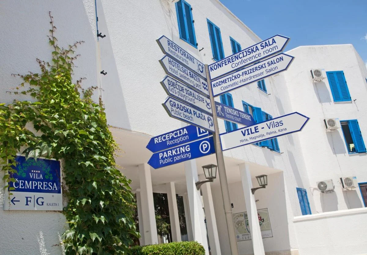Hotel Slovenska Plaža – all-inclusive · Budva, Montenegro